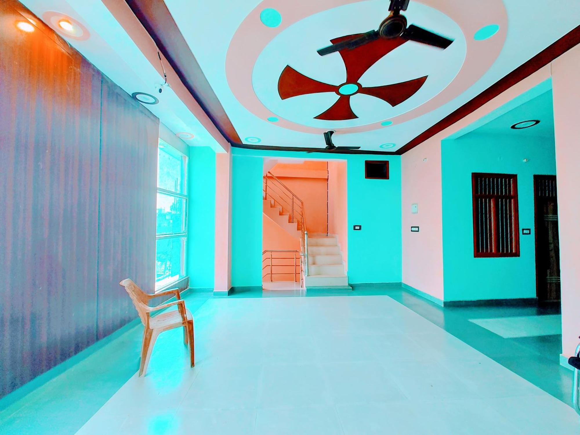 Hotel Raghukul Ayodhya Екстер'єр фото